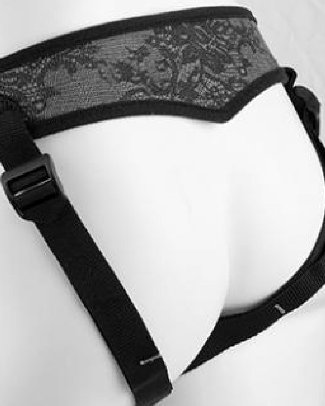 Dillio Platinum Body Dock Strap-On Harness back view showing straps